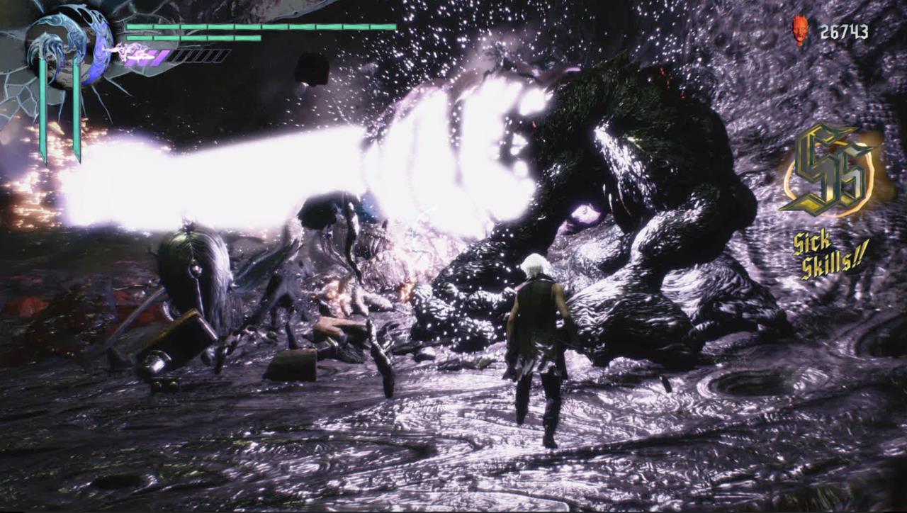 V's three familiars in action