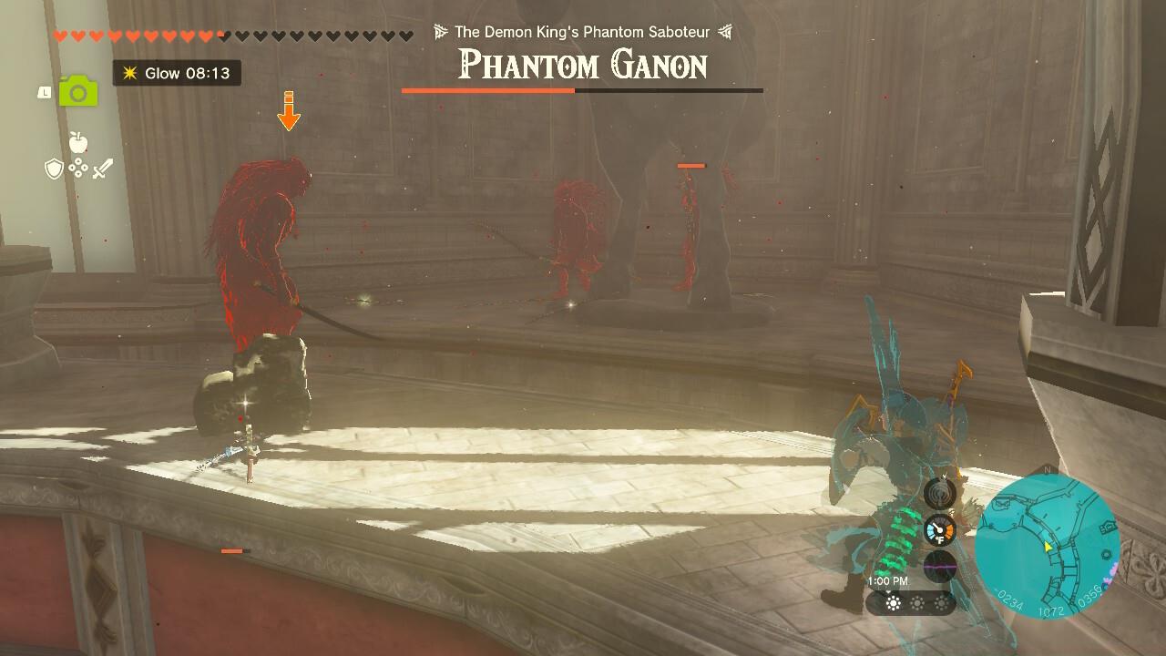 Standing on the ledge can make teleporting shades end up on the opposite side, forcing them to only fire arrows. Anyone that gets too close will sometimes charge, which you can block. Alternatively, they might just shimmy around and do nothing.